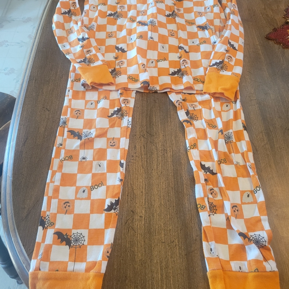 Old Navy Orange and White Halloween Pajama Top